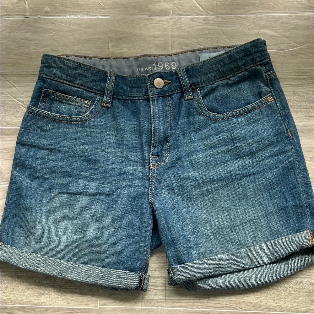 GAP 1969 Classic Blue Jean Shorts size 14